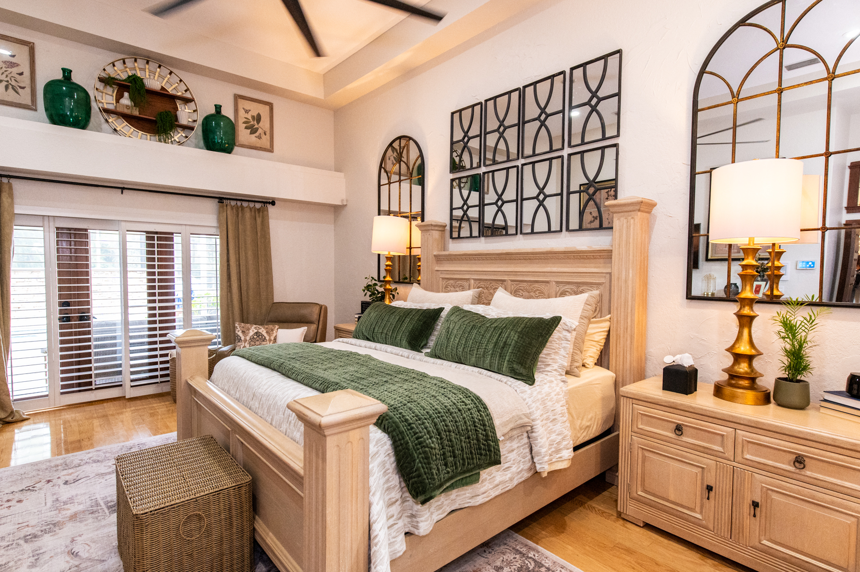Interior Decorator bedroom makeover by Shaunessy Home